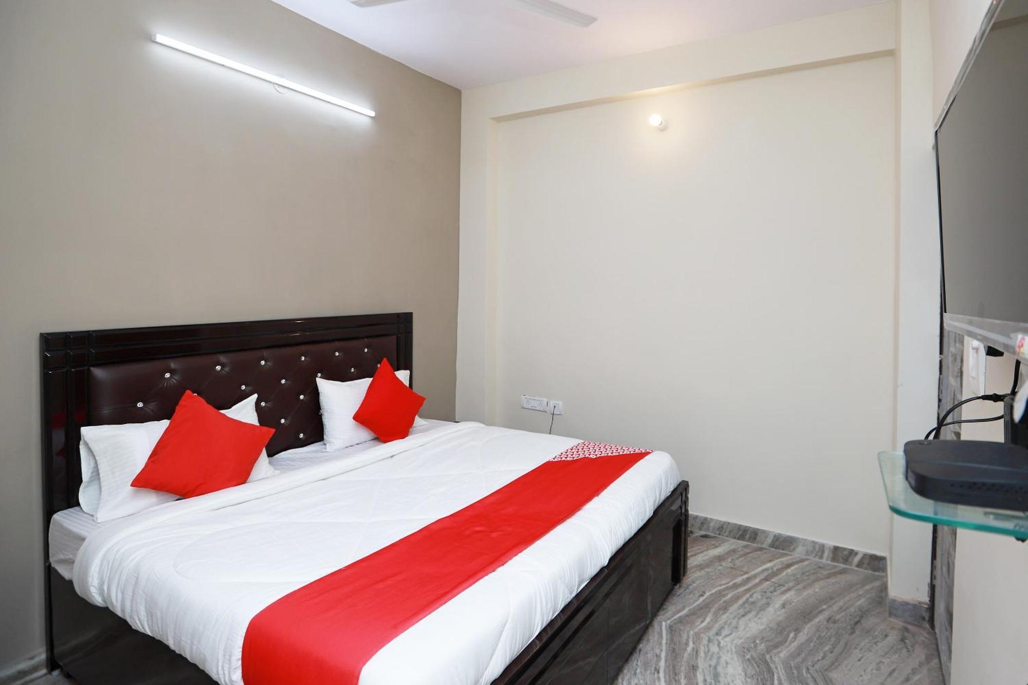 Hotel O Silverline Residency 파리다바드 외부 사진